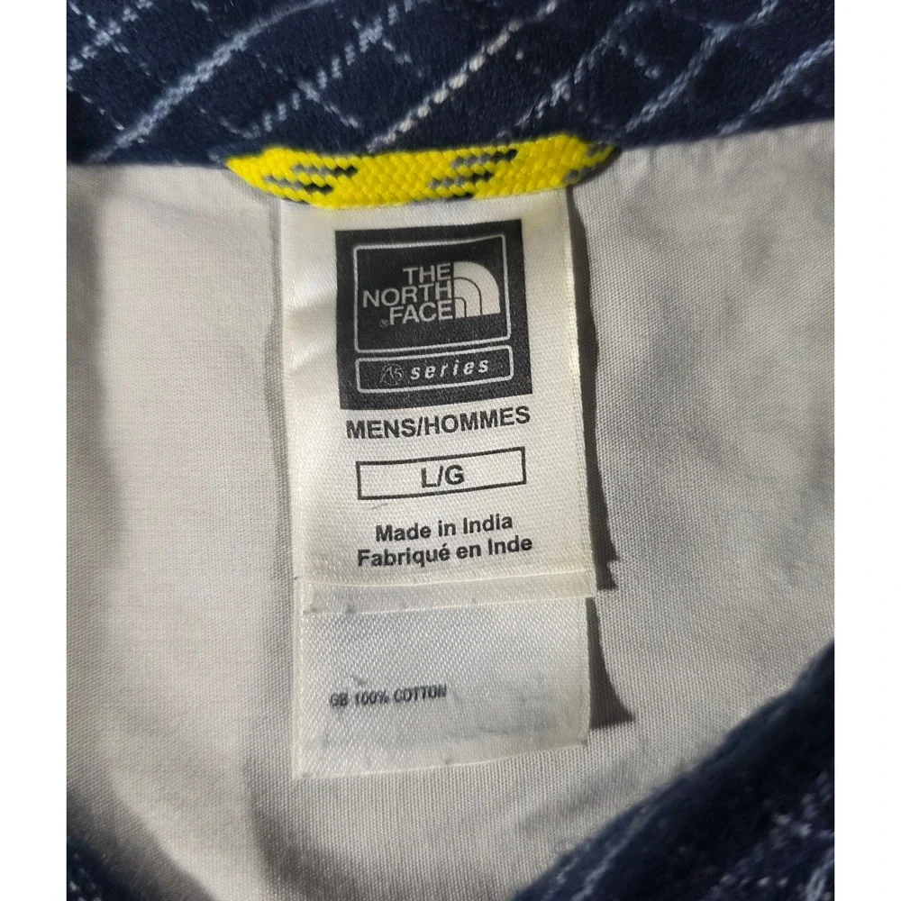 The North Face A5 Series Men's Large Navy Blue White Grid Button Down Shirt AB2S